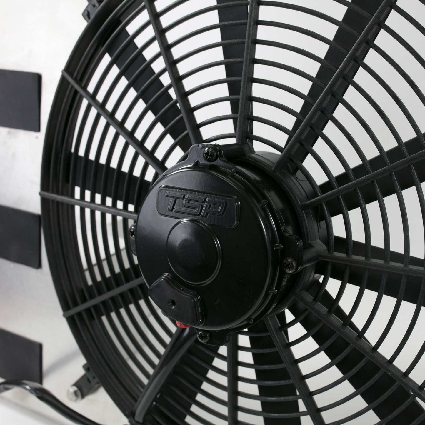 Top Street Performance Universal Single Fan 23 3/4" Fan Shroud Kit - close-up